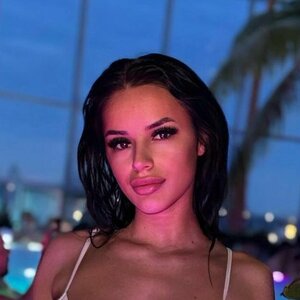Denisa R Maria