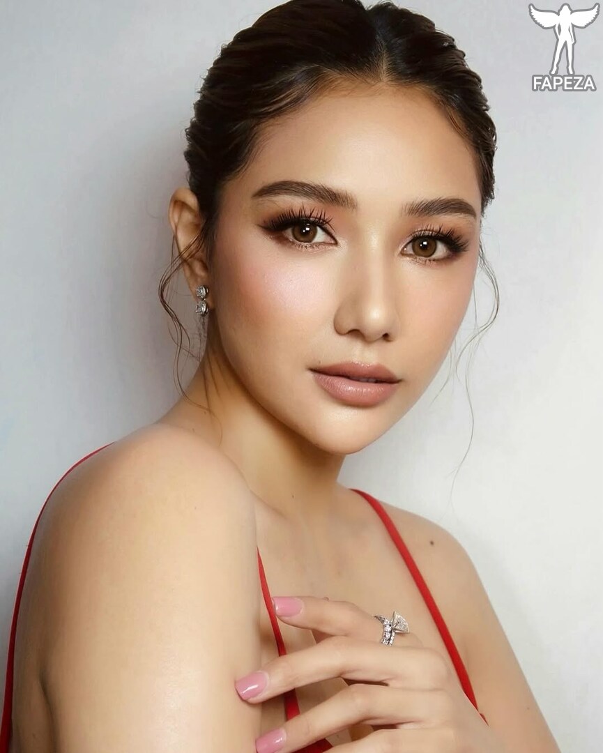 Faye Lorenzo