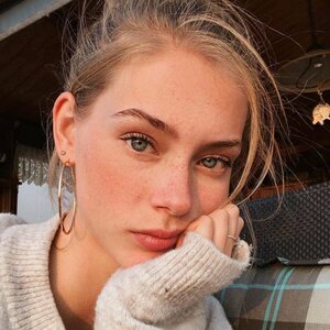Lauren De Graaf